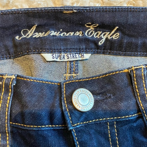American Eagle Distressed Jegging - Picture 7 of 8